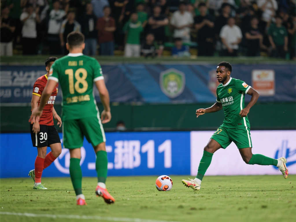 【中超】弗兰克与卡兰加联手破门 绿城战平英博1-1 【中超】弗兰克与卡兰加联手破门 绿城战平英博1-1