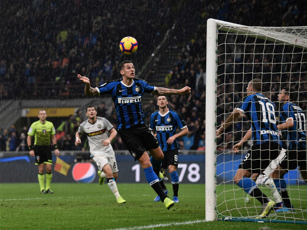 梅阿查雨夜：新欧冠史诗之战，半决赛巅峰对决！